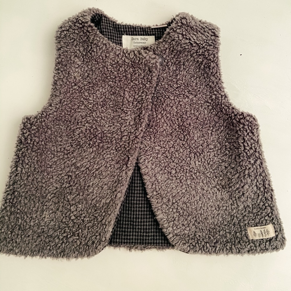 Zara baby faux fur vest